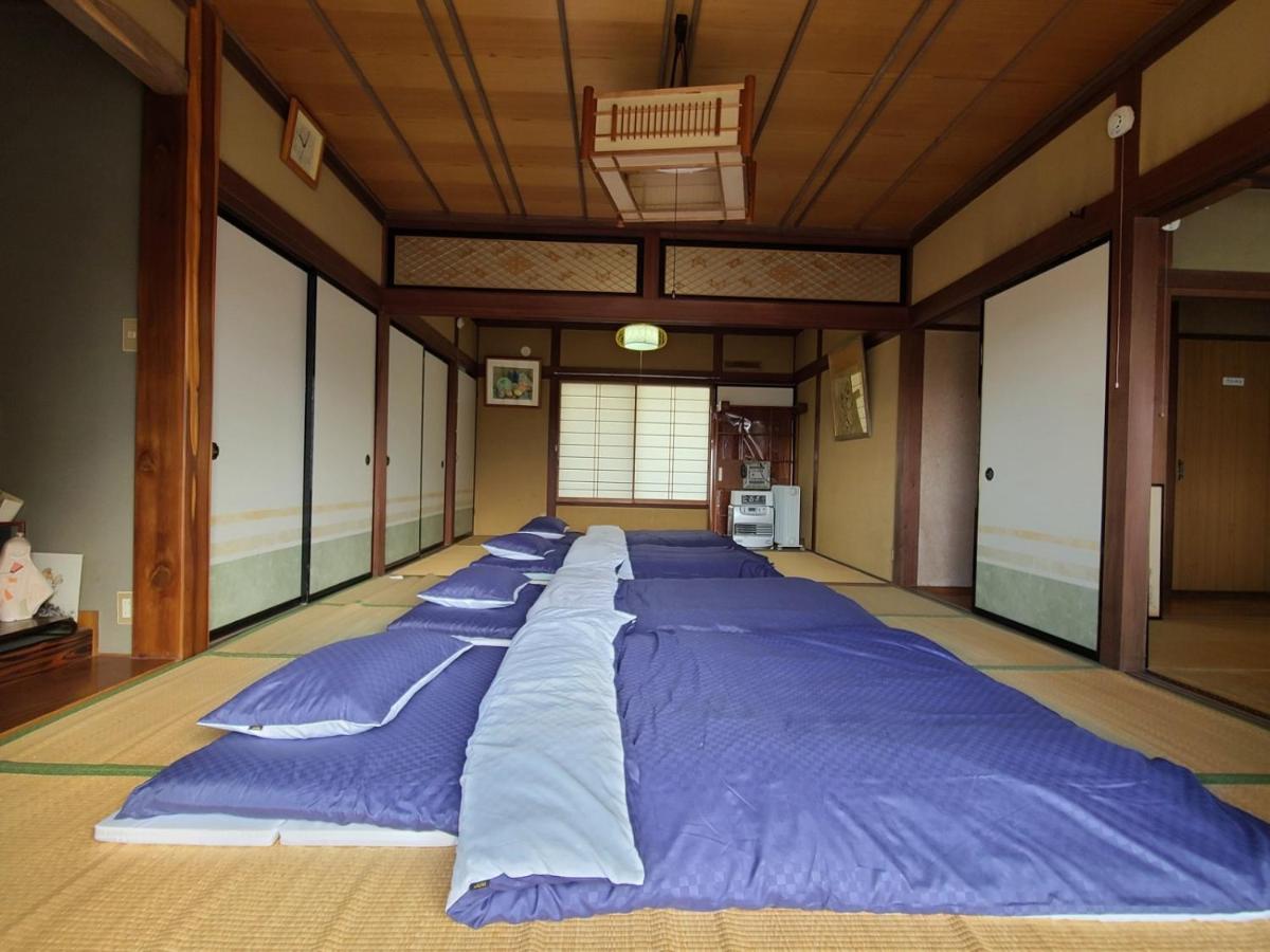 ゲストハウス陽だまりの宿 Hébergement de vacances *